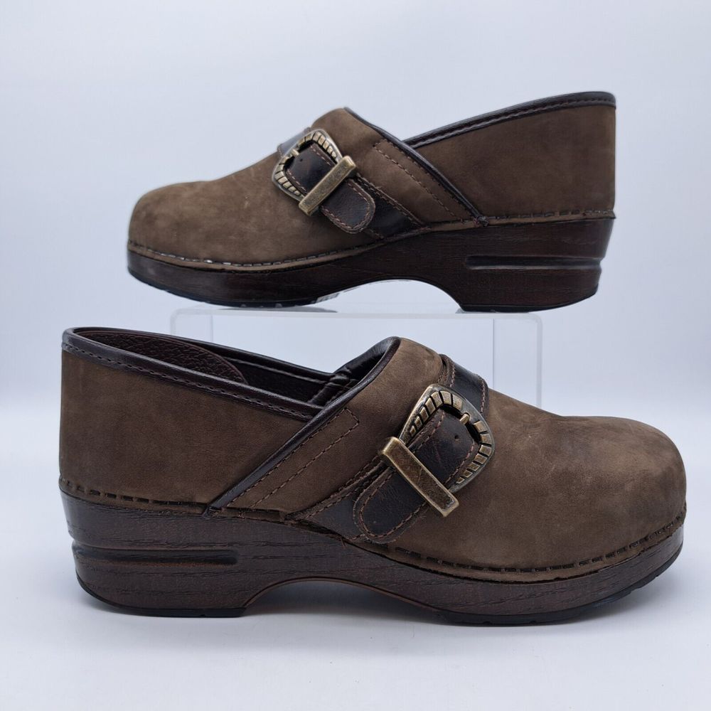 Dansko Pammy Milled Nubuck Leather Clog Womens Size 40 Brown Shoes US SZ 9.5-10
